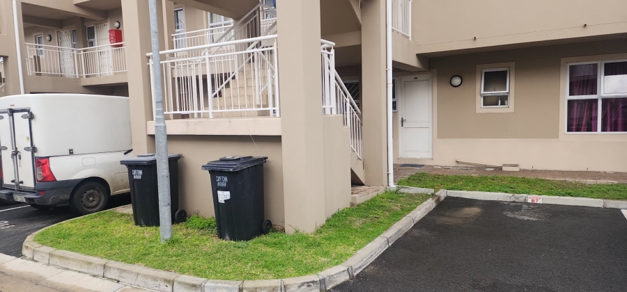 2 Bedroom Property for Sale in Heideveld Western Cape